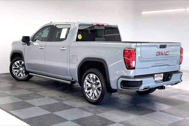 Used 2025 GMC Sierra 1500 Denali w/ Denali Reserve Package AWD/4WD image 10