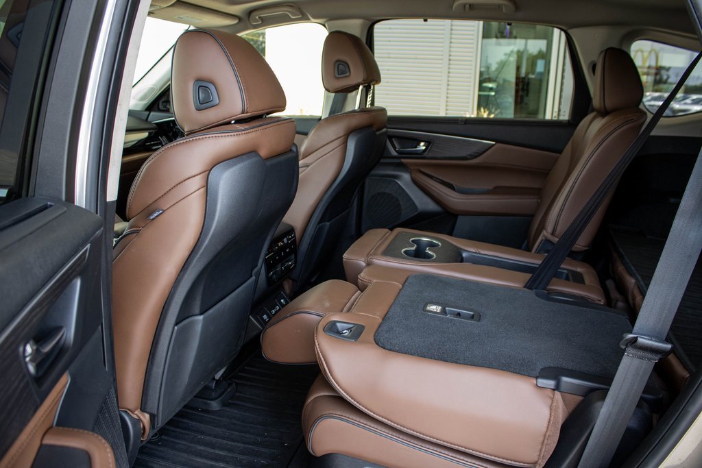 Used 2024 Acura MDX SH-AWD w/ Advance Package image 39