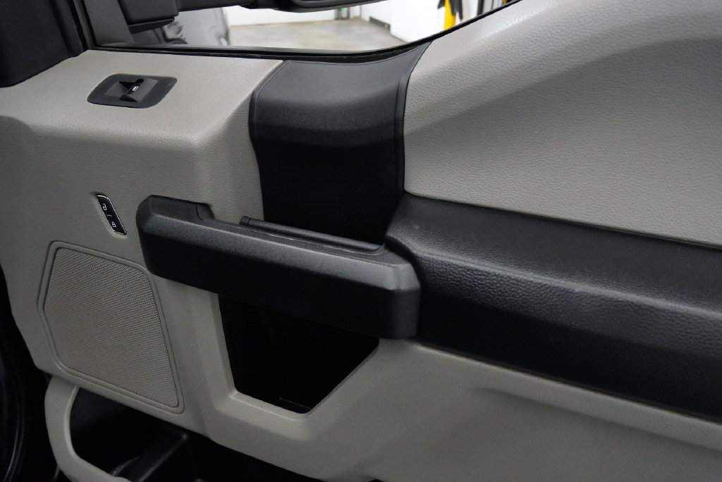 Used 2020 Ford F250 XL w/ Power Equipment Group AWD/4WD image 18