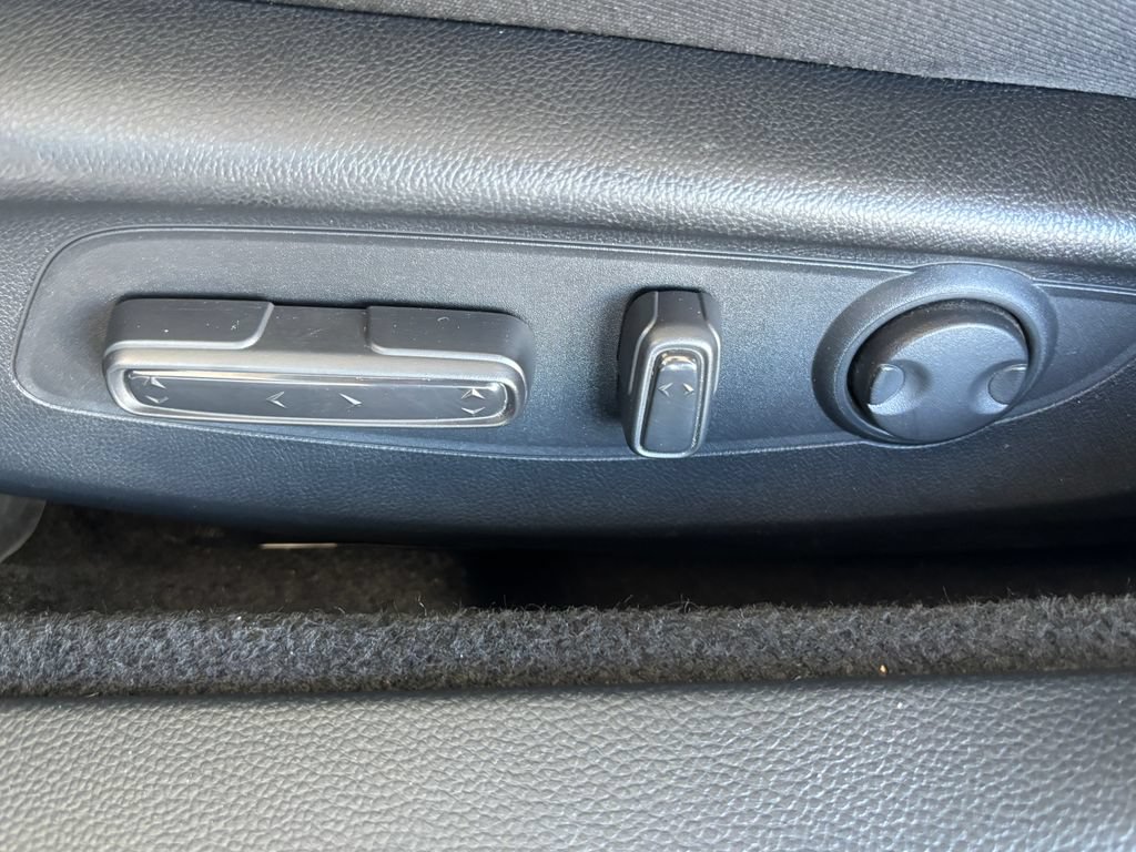 Used 2023 Honda Accord EX image 22