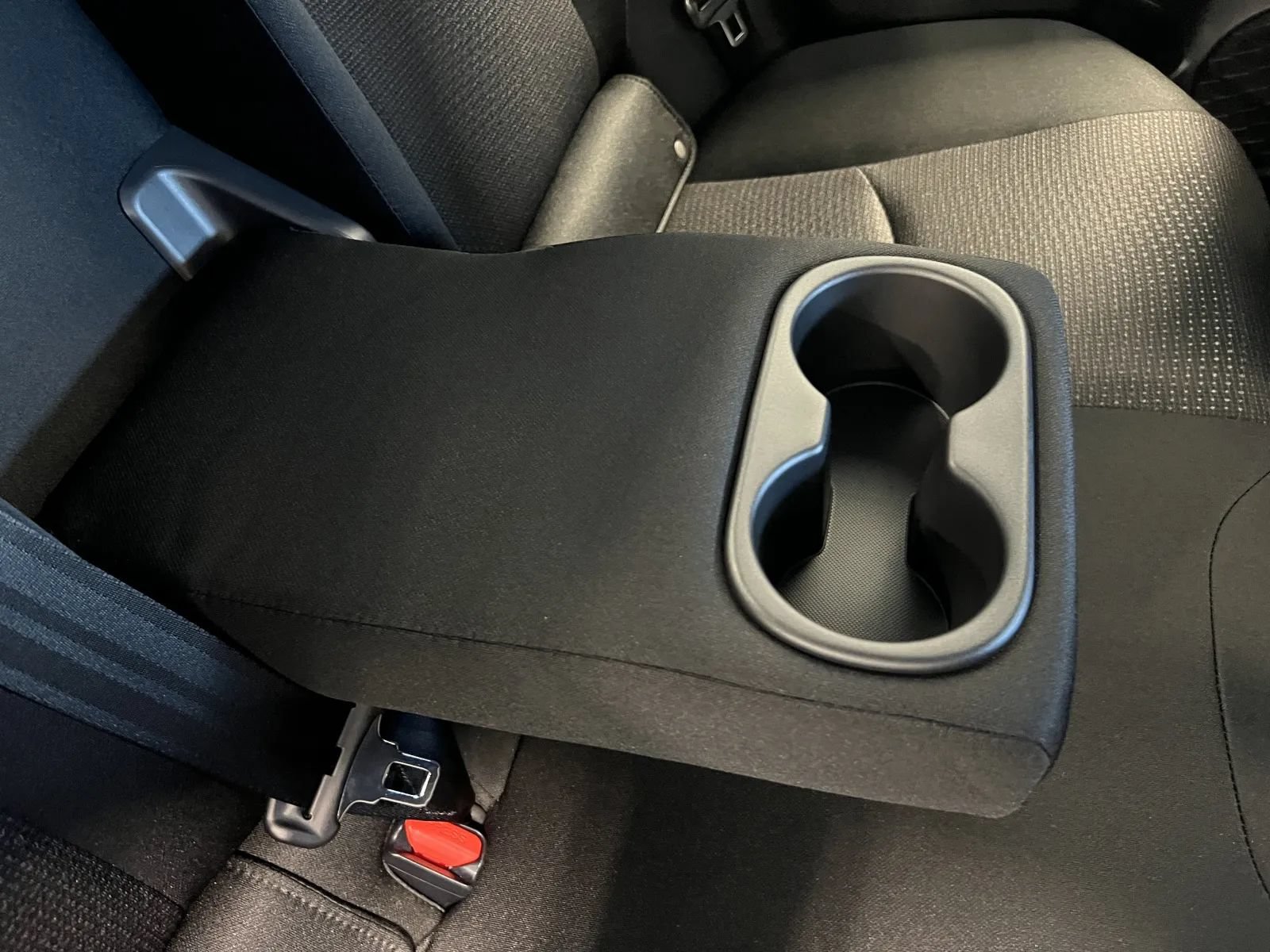 Used 2019 Toyota Prius LE FWD image 24