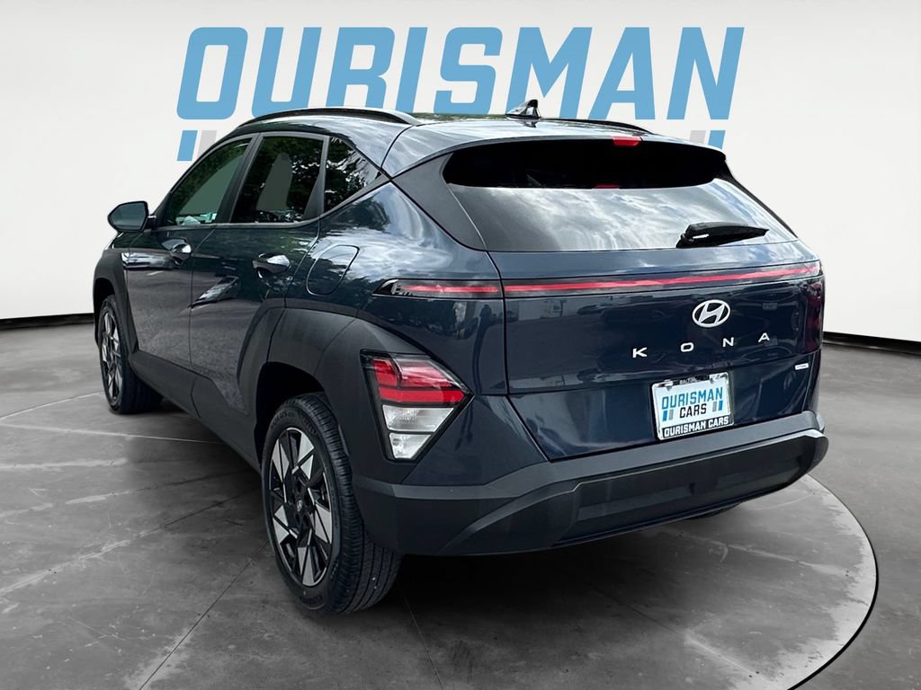 Used 2024 Hyundai Kona SEL AWD/4WD image 4