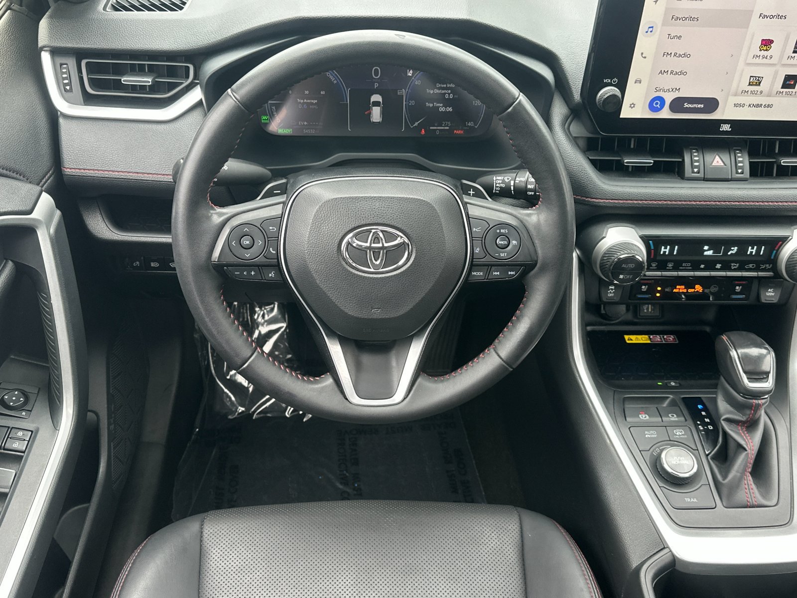 Used 2024 Toyota RAV4 XSE w/ Premium Package AWD/4WD image 14
