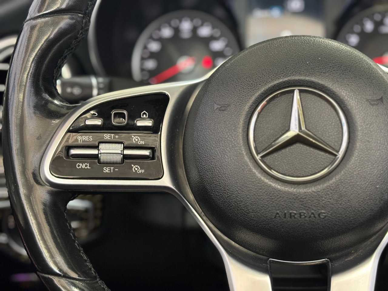 Used 2019 Mercedes-Benz C 300 4MATIC Cabriolet w/ Multimedia Package image 36