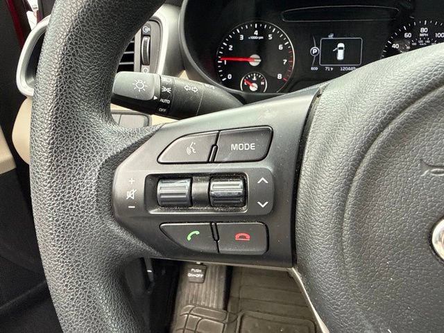 Used 2017 Kia Sorento AWD image 18