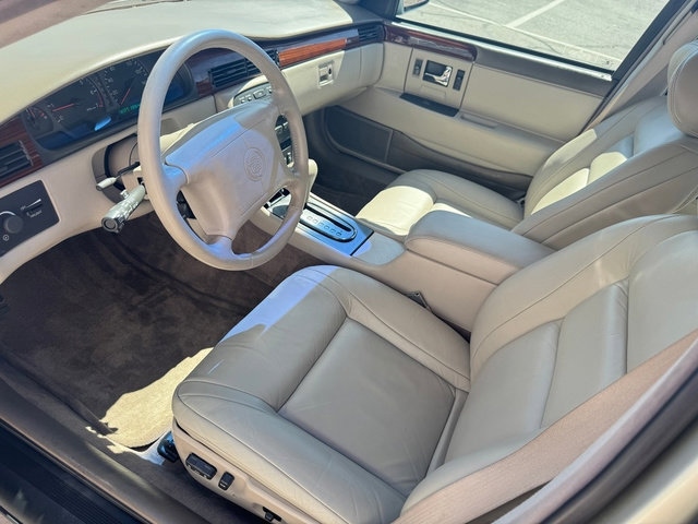 Used 1996 Cadillac Seville SLS image 11