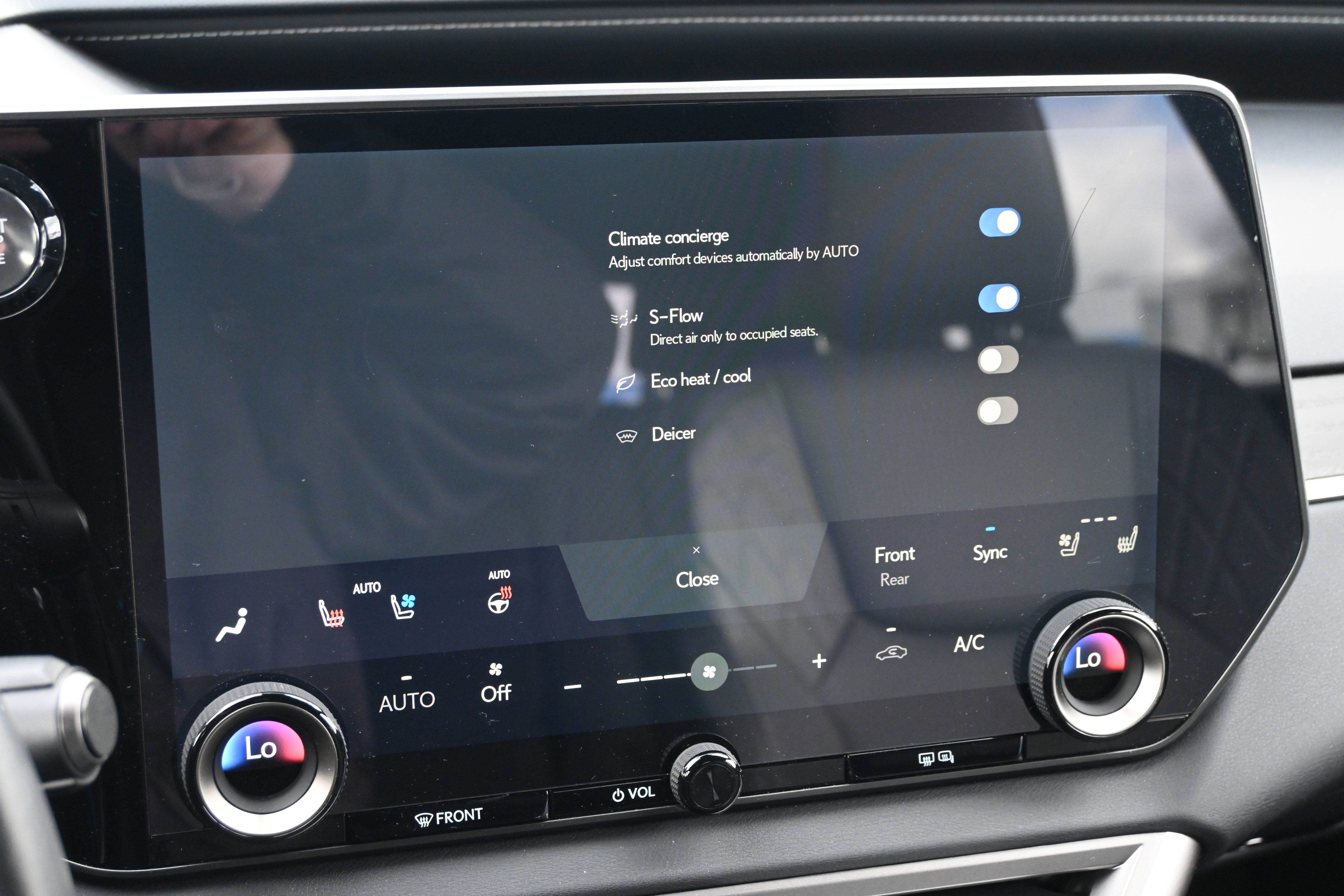 Used 2025 Lexus RX 350 Premium w/ Accessory Package (Z1) image 21