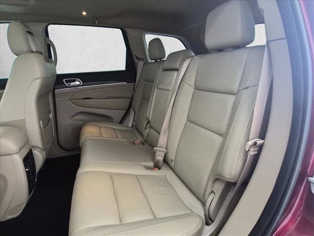Used 2021 Jeep Grand Cherokee Limited AWD/4WD image 22