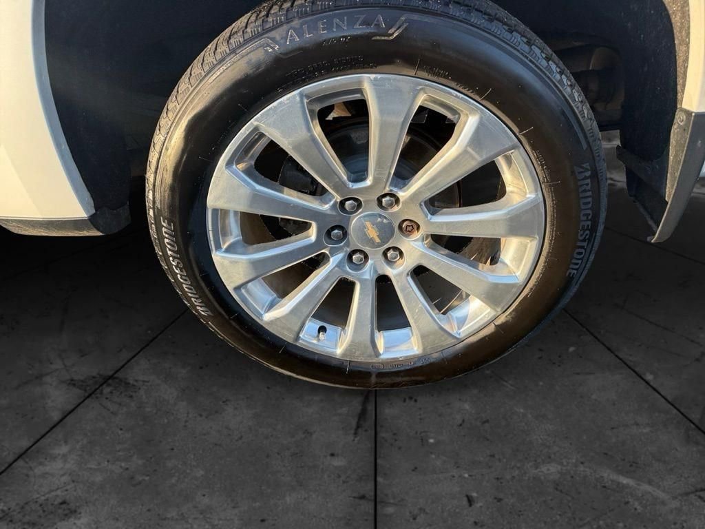 Used 2019 Chevrolet Silverado 1500 High Country image 23