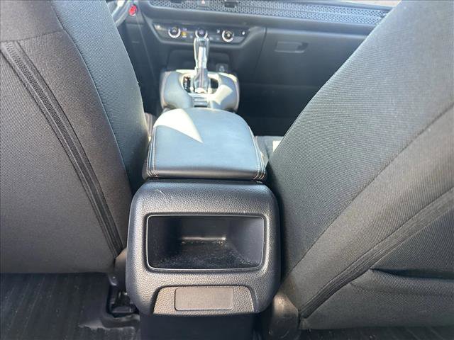 Used 2023 Honda HR-V Sport image 25