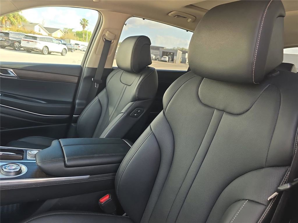Used 2024 Genesis GV80 3.5T image 17