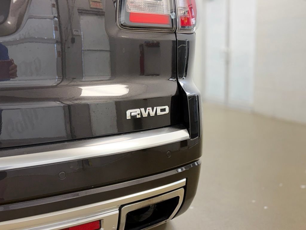 Used 2016 GMC Acadia Denali AWD/4WD image 8