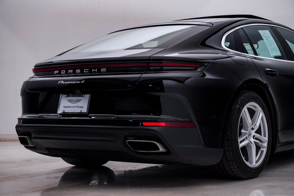 Used 2025 Porsche Panamera 4 image 12