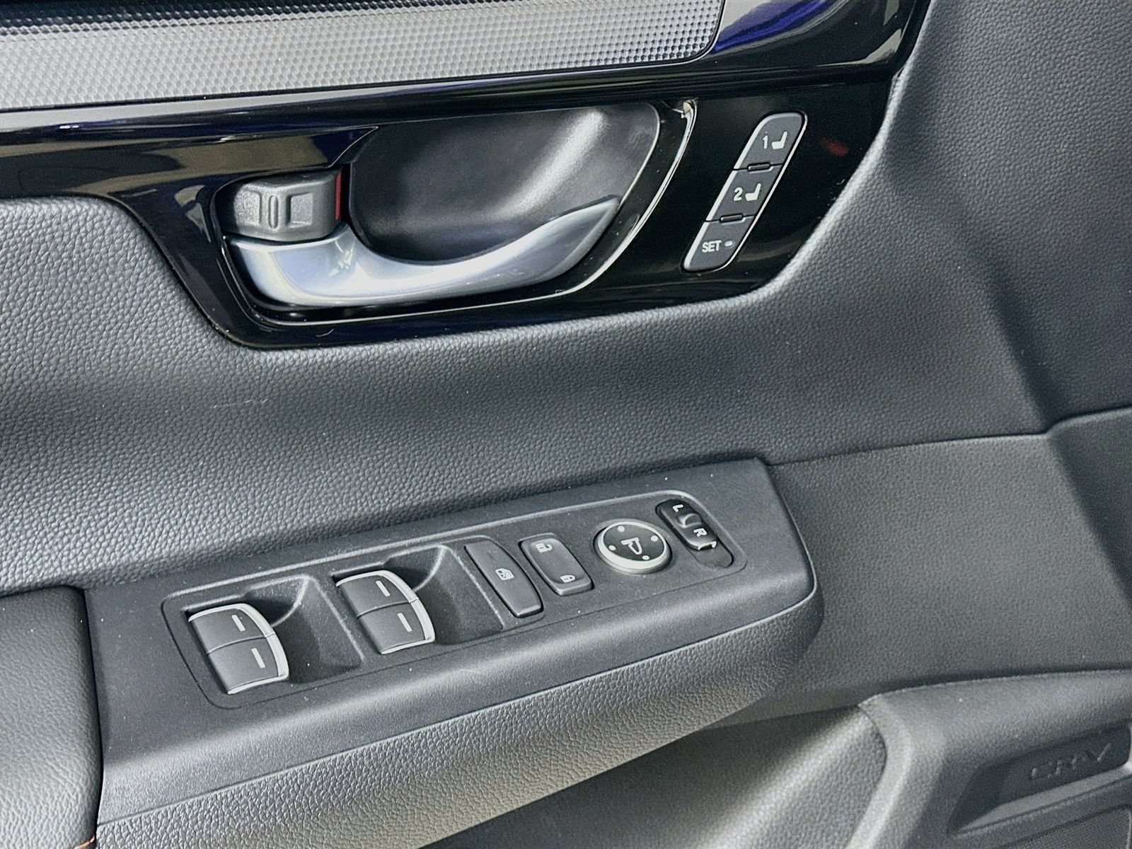 Used 2023 Honda CR-V Sport Touring image 17