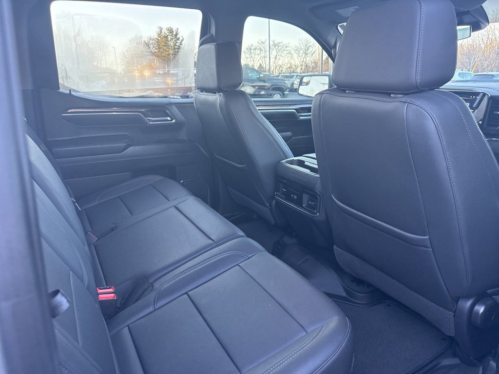 Used 2024 Chevrolet Silverado 1500 LT Trail Boss w/ Convenience Package II image 16