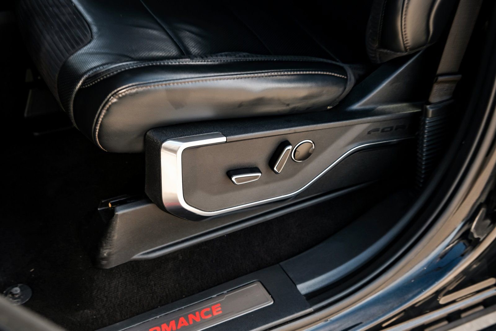 Used 2022 Ford F150 Raptor w/ Equipment Group 801A High image 32