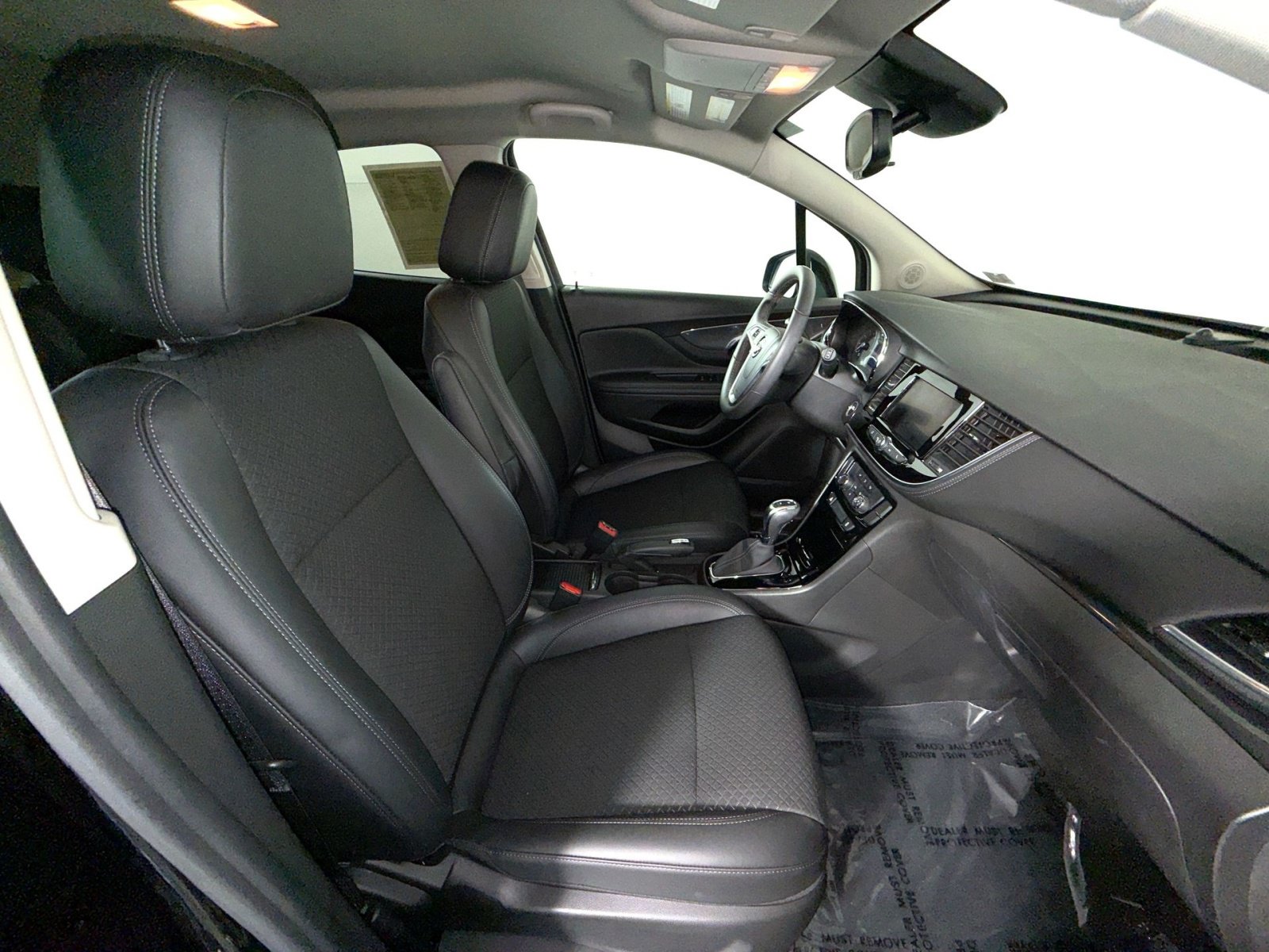 Used 2022 Buick Encore Preferred w/ Safety Package AWD/4WD image 25