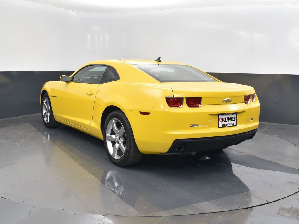 Used 2010 Chevrolet Camaro LT image 10