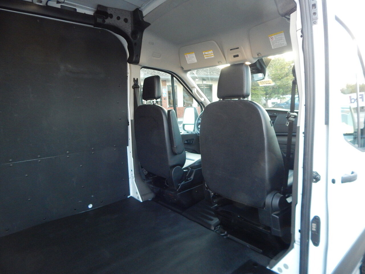 Used 2024 Ford Transit 250 148 Medium Roof w/ Load Area Protection Package image 14