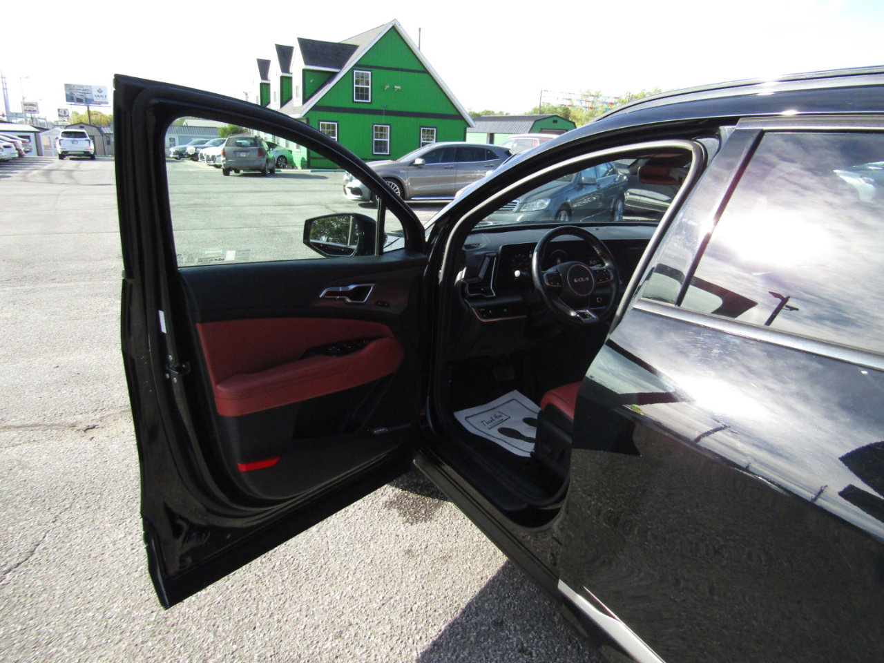 Used 2023 Kia Sportage SX image 17