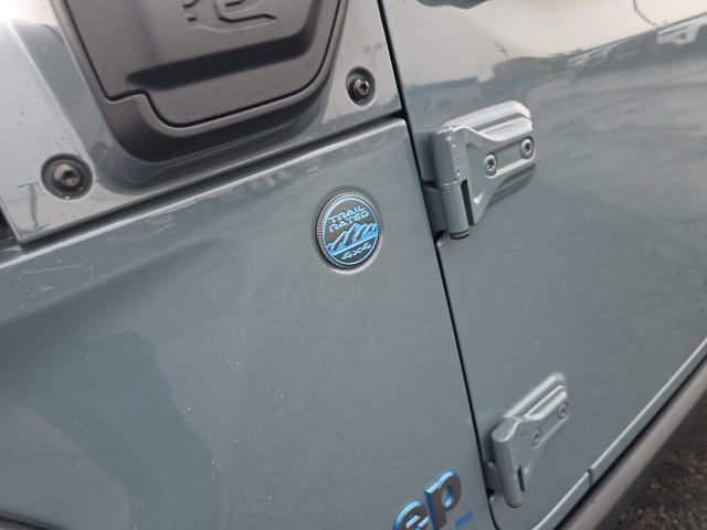 Used 2024 Jeep Wrangler Unlimited Rubicon 4xe w/ Capability Package image 15