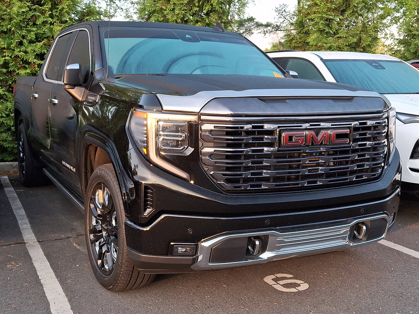 Certified 2023 GMC Sierra 1500 Denali Ultimate AWD/4WD image 5