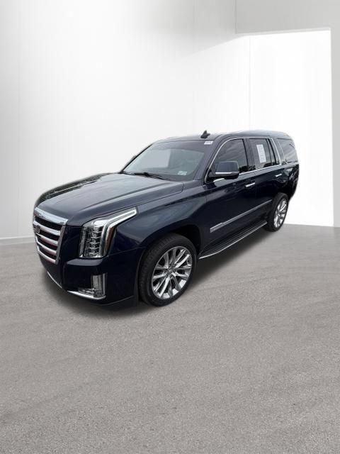 Used 2019 Cadillac Escalade Luxury AWD/4WD image 2