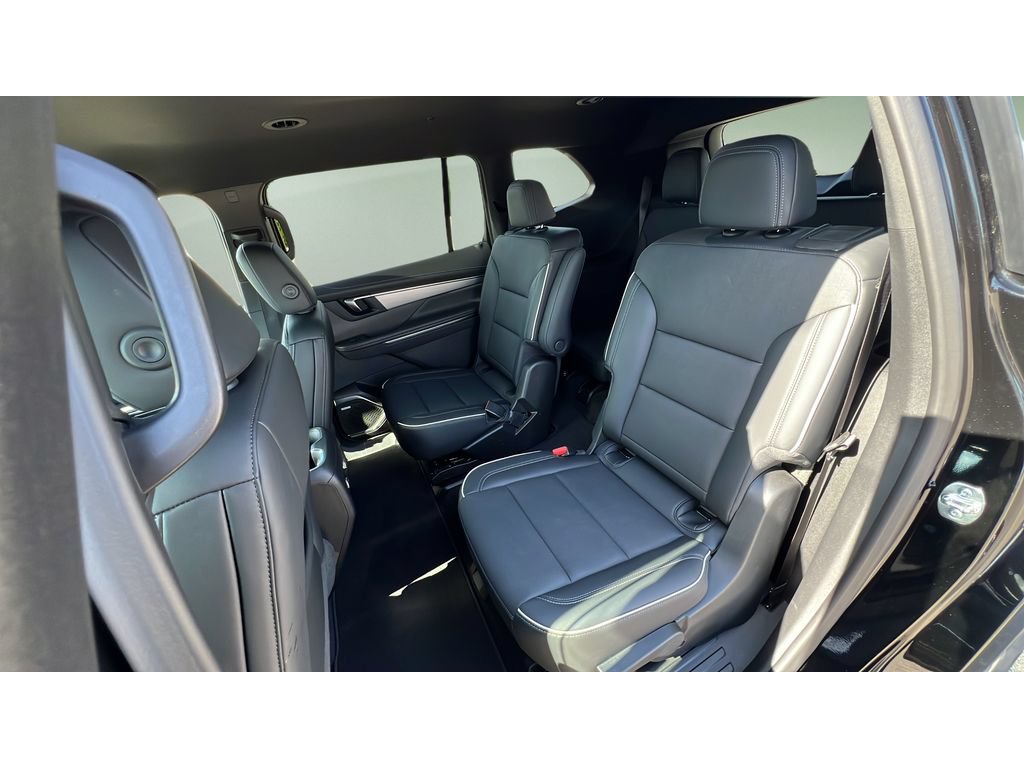Certified 2025 Buick Enclave Preferred AWD/4WD image 28