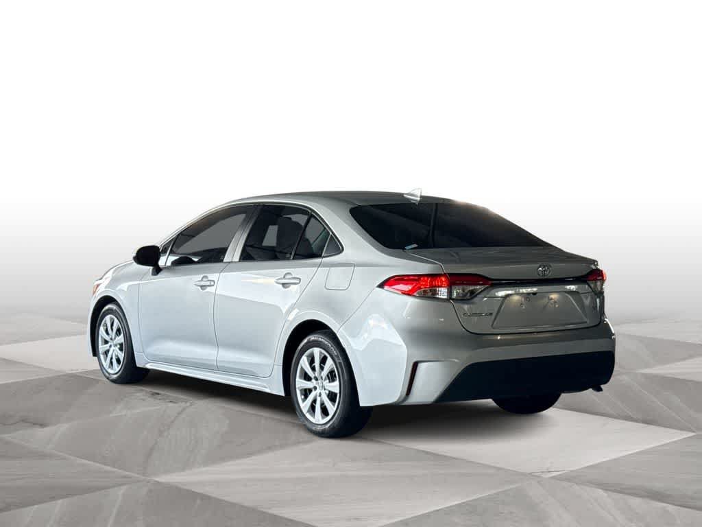 Used 2023 Toyota Corolla LE FWD image 6