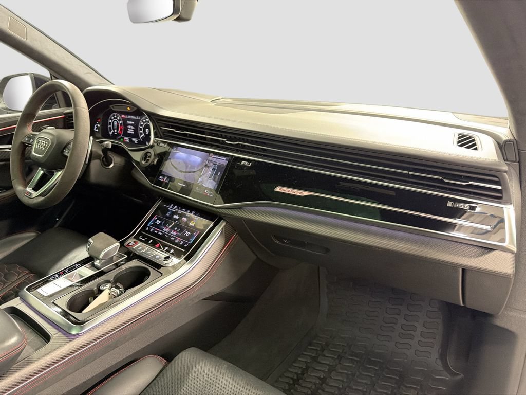Used 2024 Audi RS Q8 AWD/4WD image 30