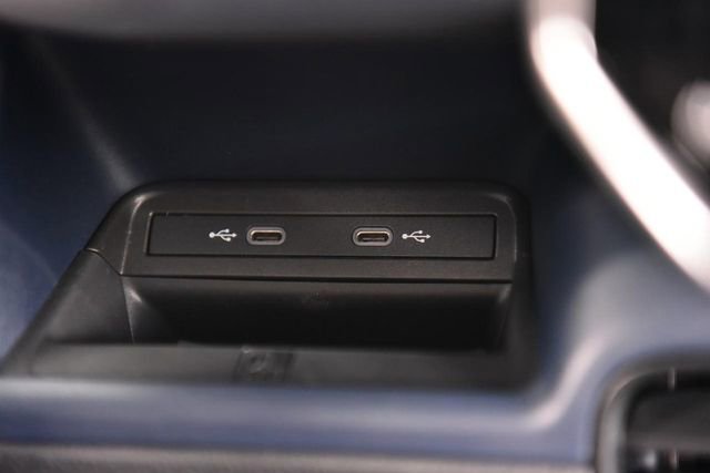 New 2025 Volkswagen ID. Buzz Pro S image 16