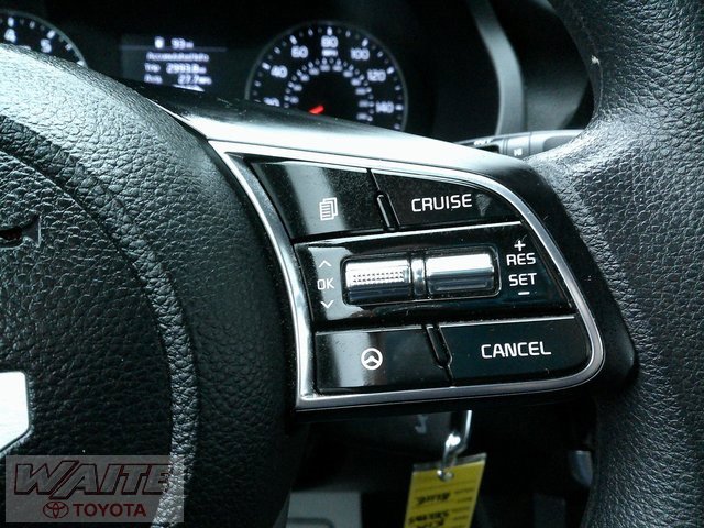 Used 2023 Kia Seltos LX image 12