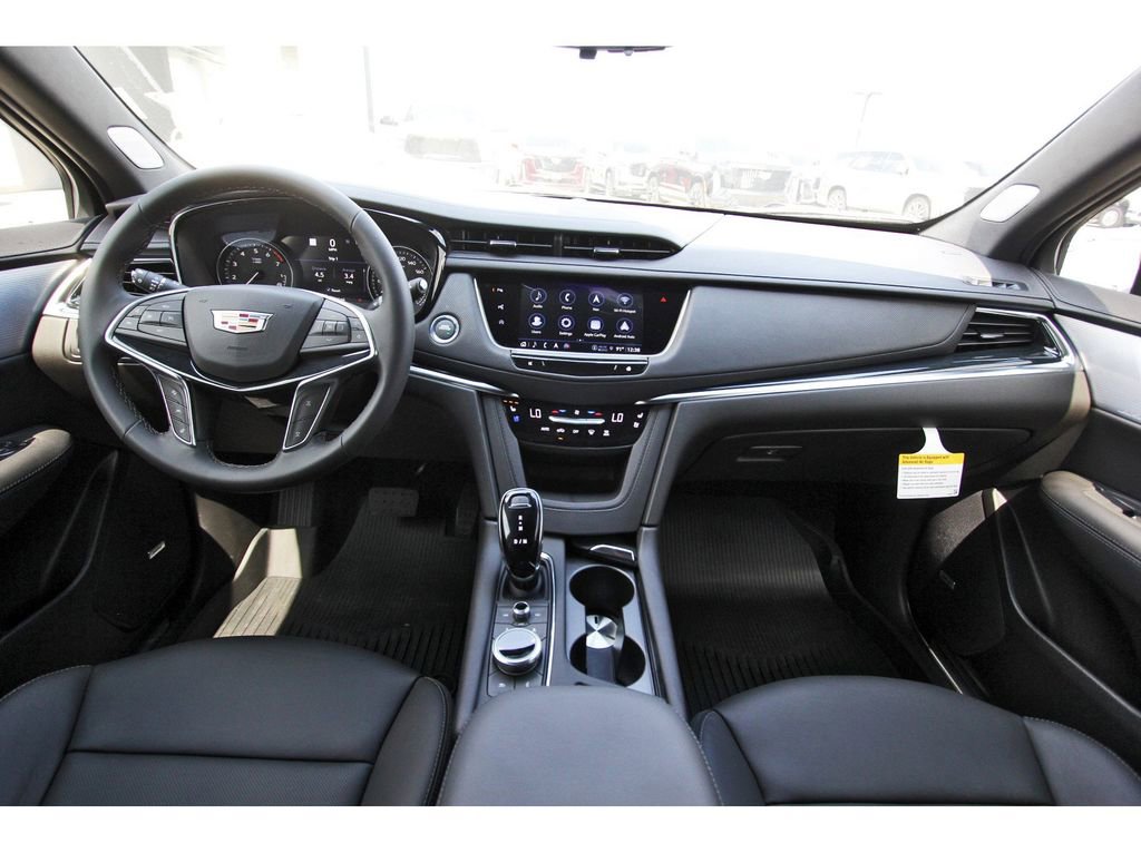 New 2025 Cadillac XT5 Premium Luxury w/ Technology Package image 9