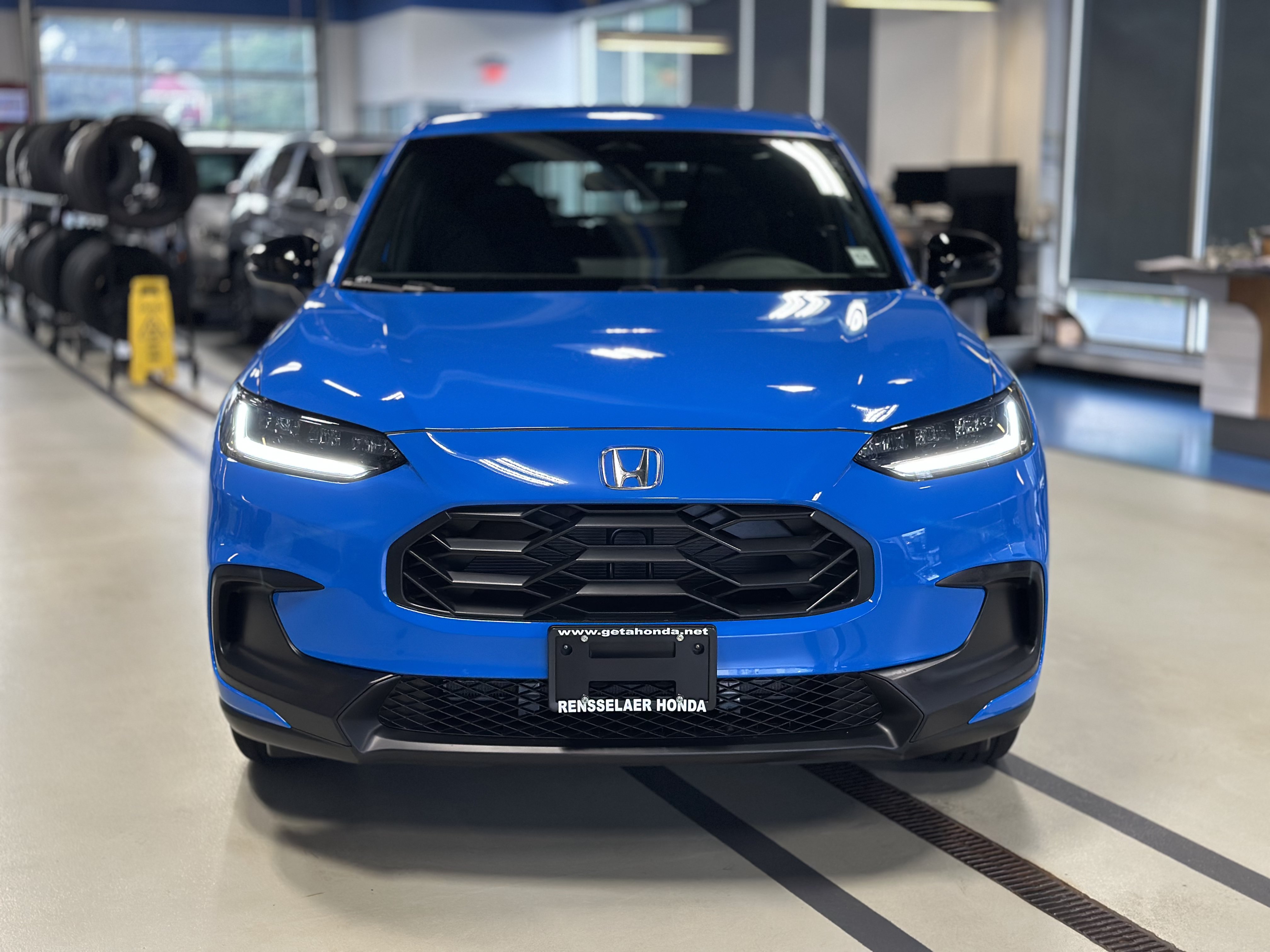 New 2027 Honda HR-V Sport image 2