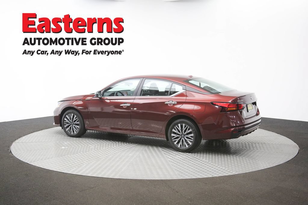 Used 2025 Nissan Altima 2.5 SV AWD/4WD image 58