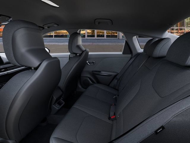 New 2026 Kia K4 FWD image 18