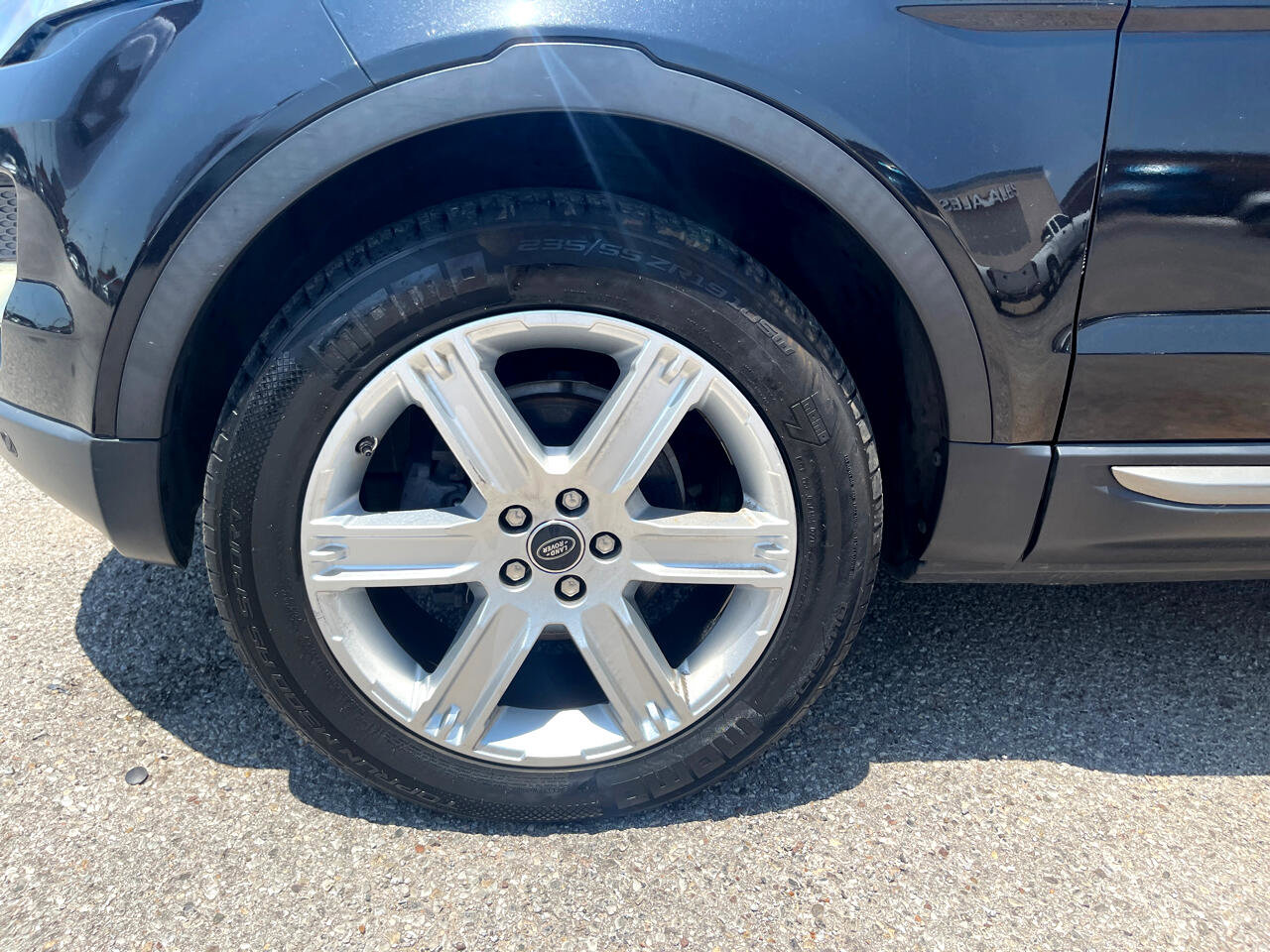 Used 2013 Land Rover Range Rover Evoque Pure Plus image 21