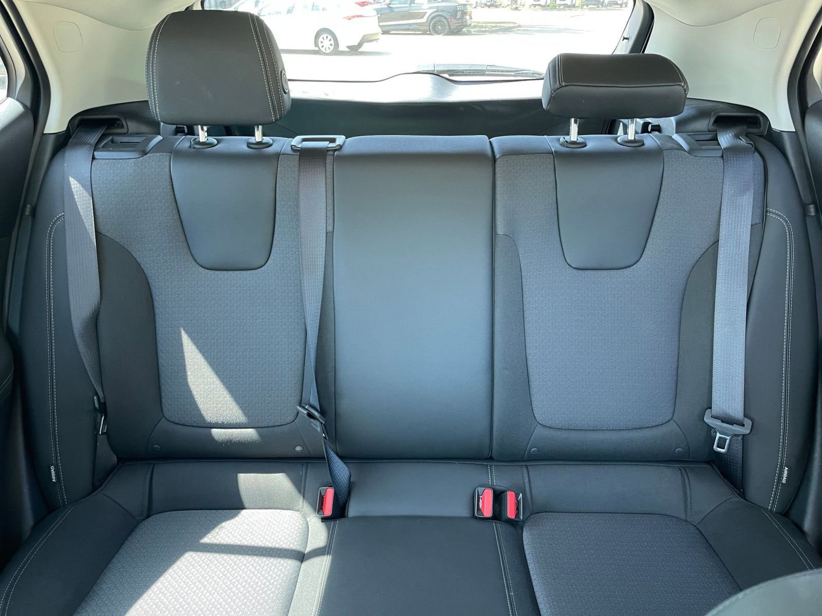 Used 2025 Buick Encore GX Preferred image 41