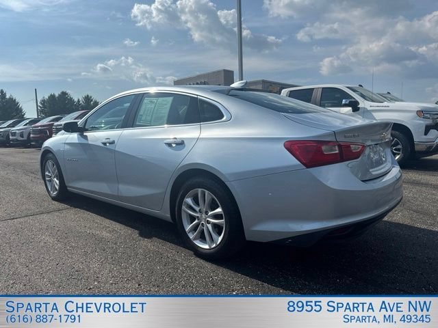 Used 2017 Chevrolet Malibu LT FWD image 5