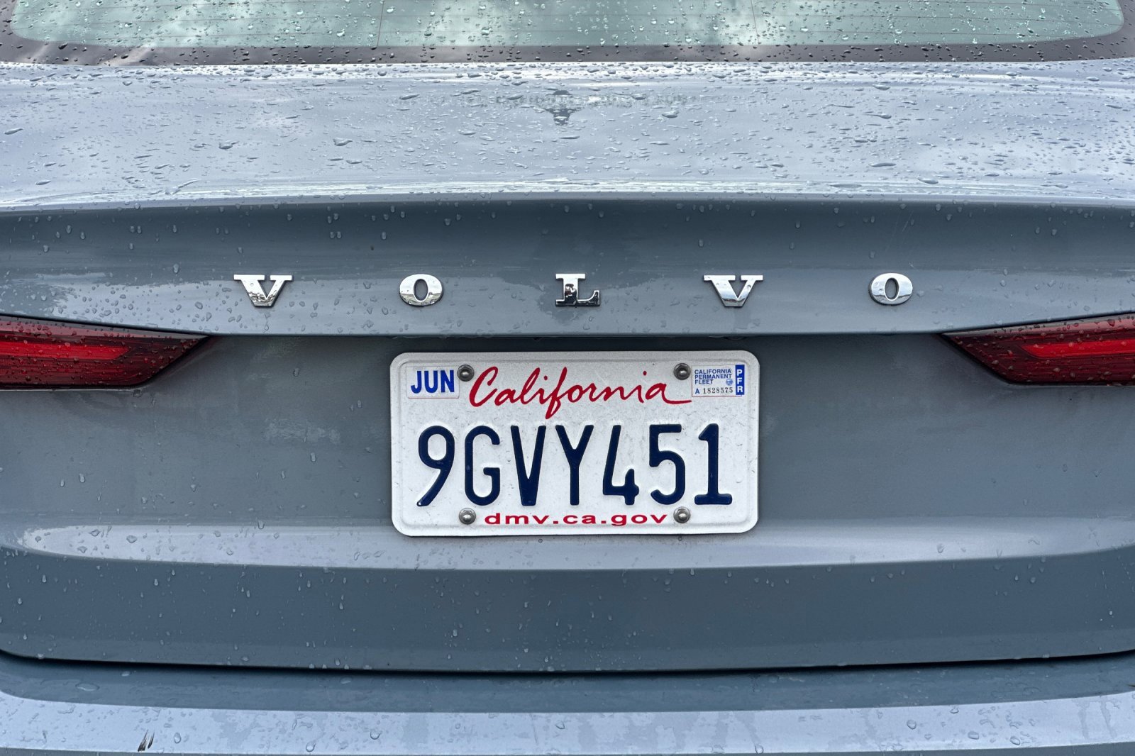 Used 2024 Volvo S60 B5 Plus image 51