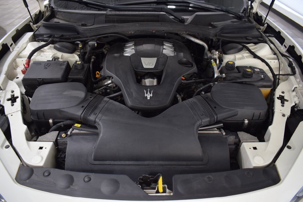 Used 2014 Maserati Ghibli image 34