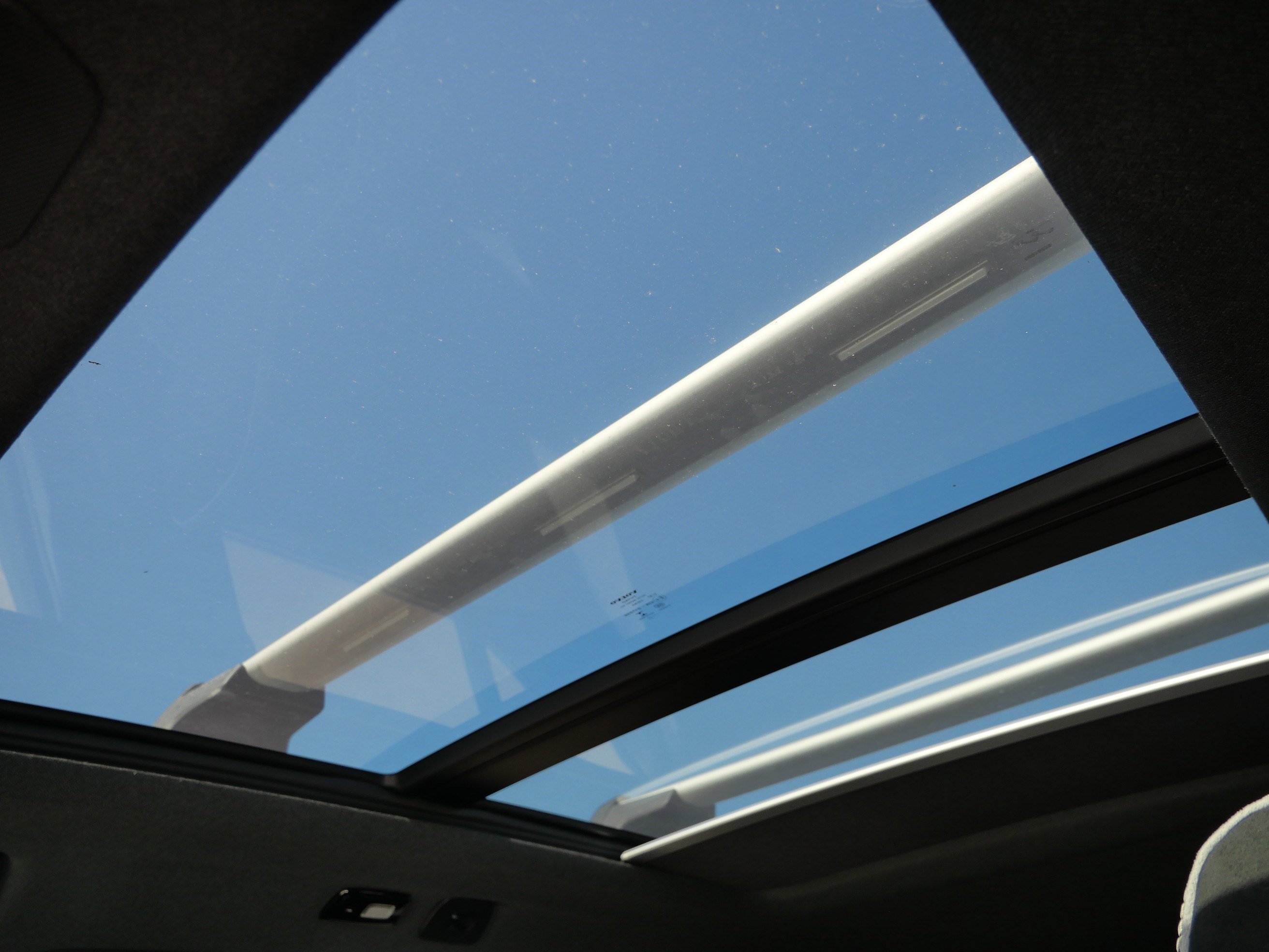 Used 2023 Volvo XC40 Recharge Ultimate image 34