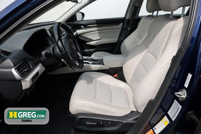 Used 2018 Honda Accord Touring image 10