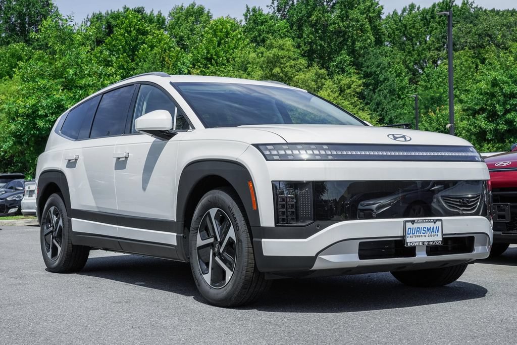 New 2026 Hyundai Ioniq 9 SE AWD/4WD image 1