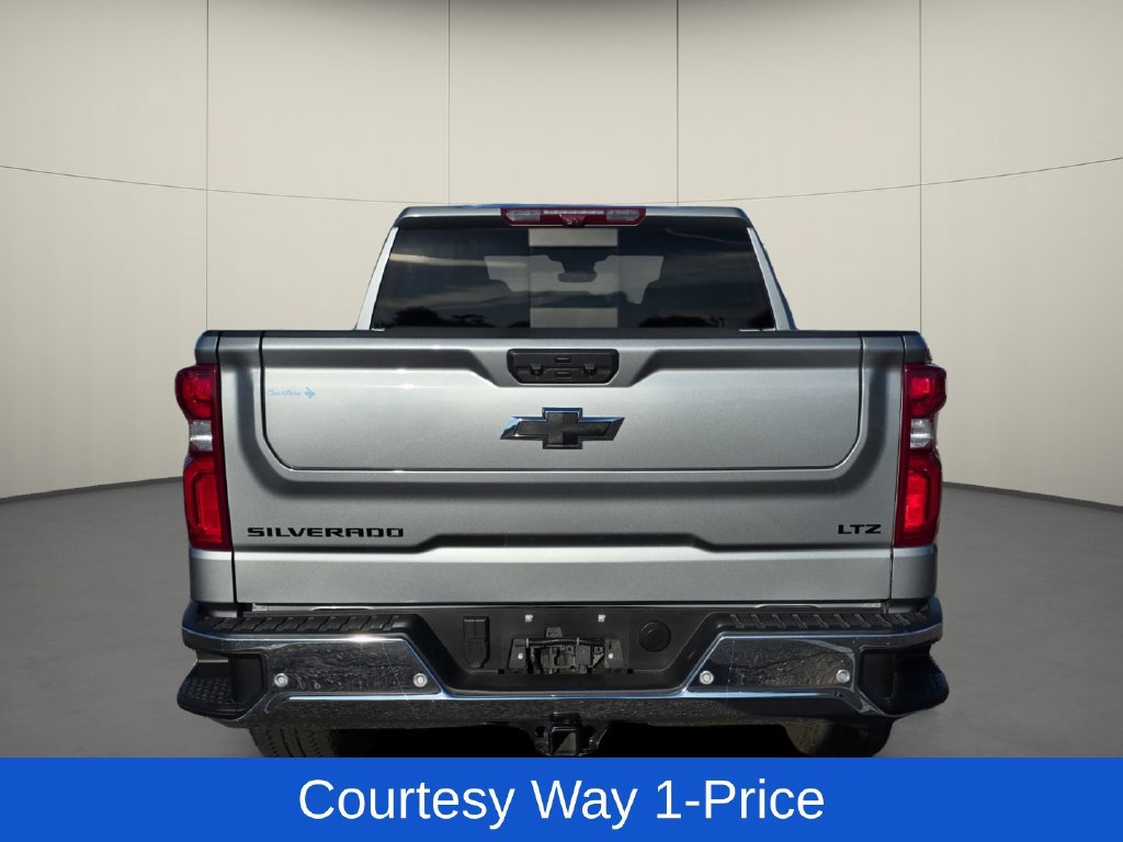 Used 2025 Chevrolet Silverado 1500 LTZ AWD/4WD image 8