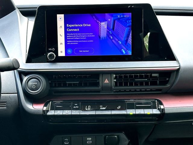 Used 2025 Toyota Prius Plug-In Hybrid FWD image 29
