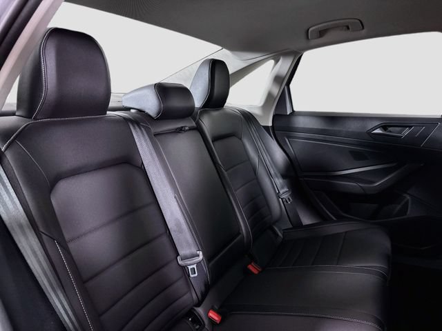 Certified 2024 Volkswagen Jetta SE FWD image 29