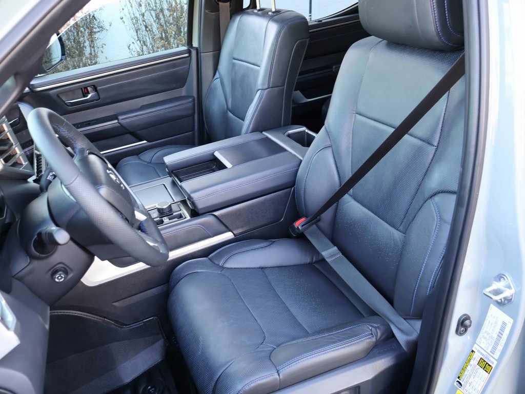 Used 2025 Toyota Tundra Platinum image 30