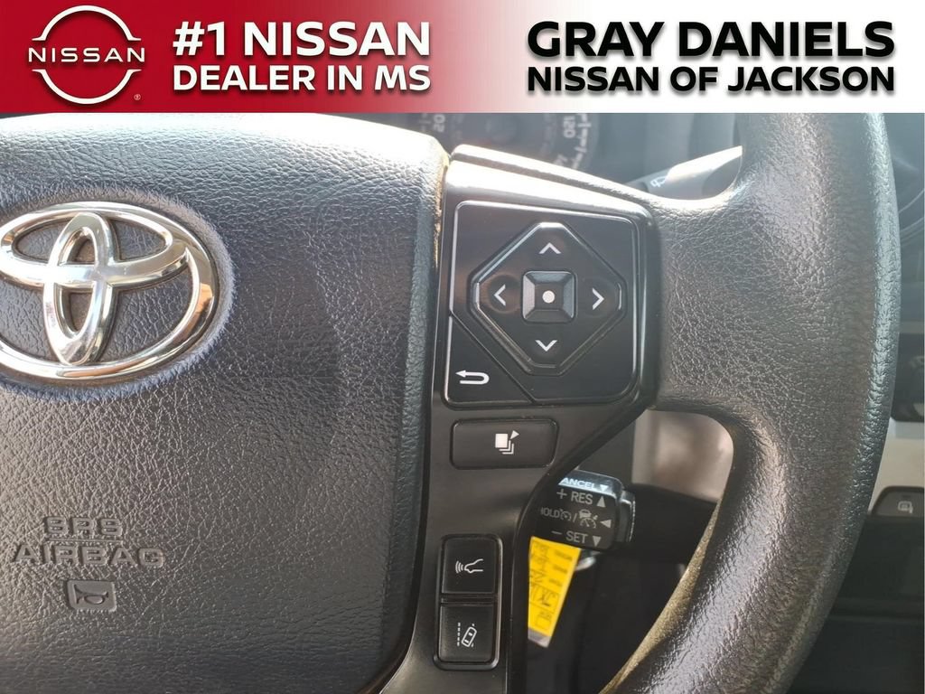 Used 2018 Toyota Tacoma SR RWD image 15