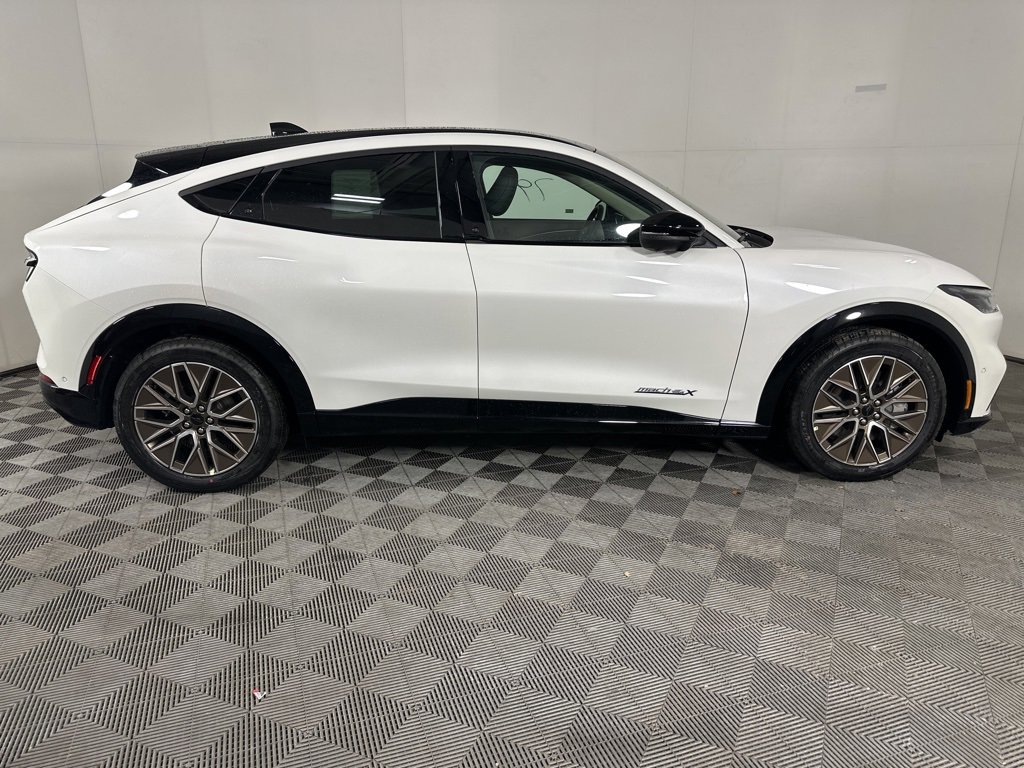 New 2024 Ford Mustang Mach-E Premium image 18